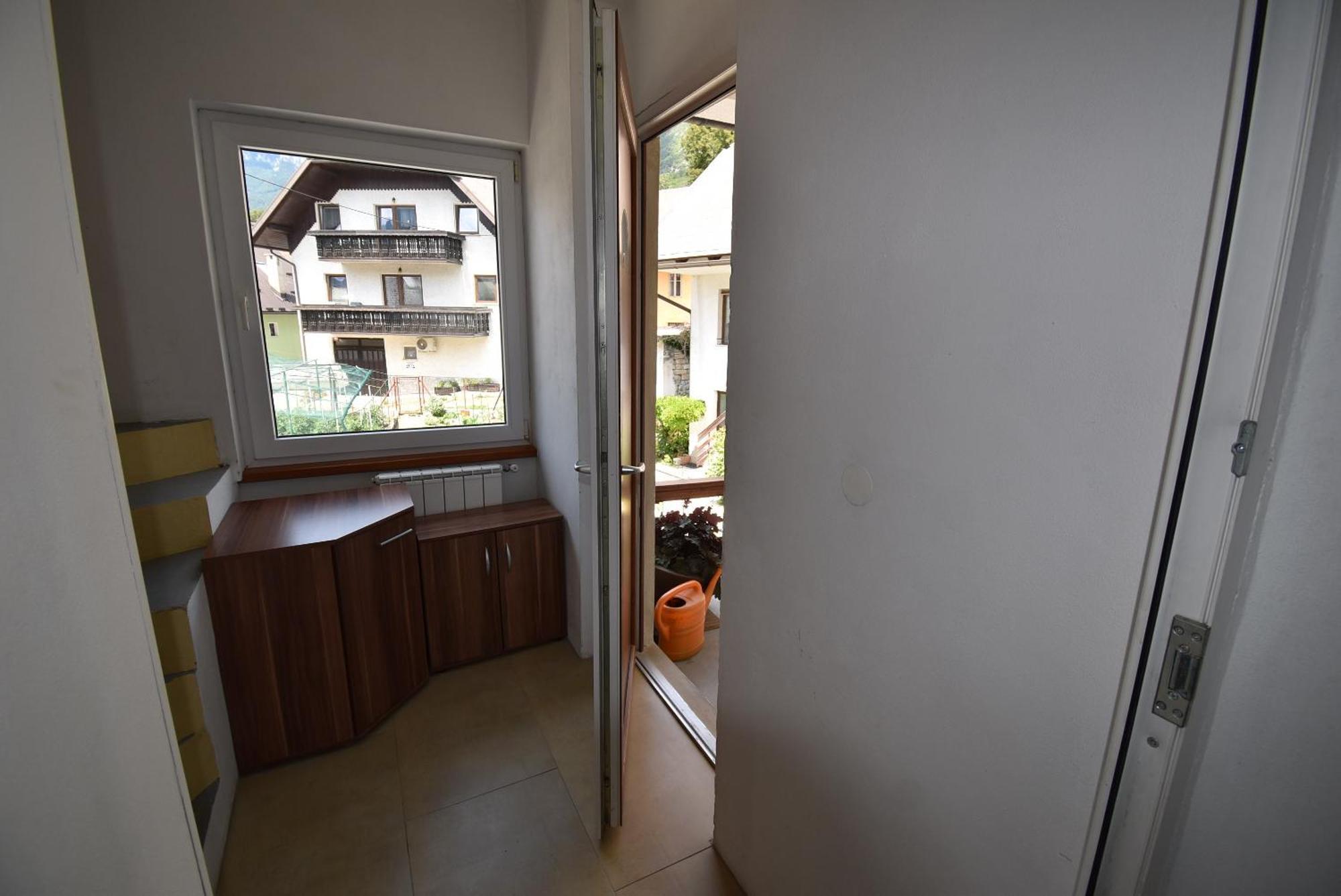 Apartments Free Alps, Massage & Wine Бовец Екстер'єр фото