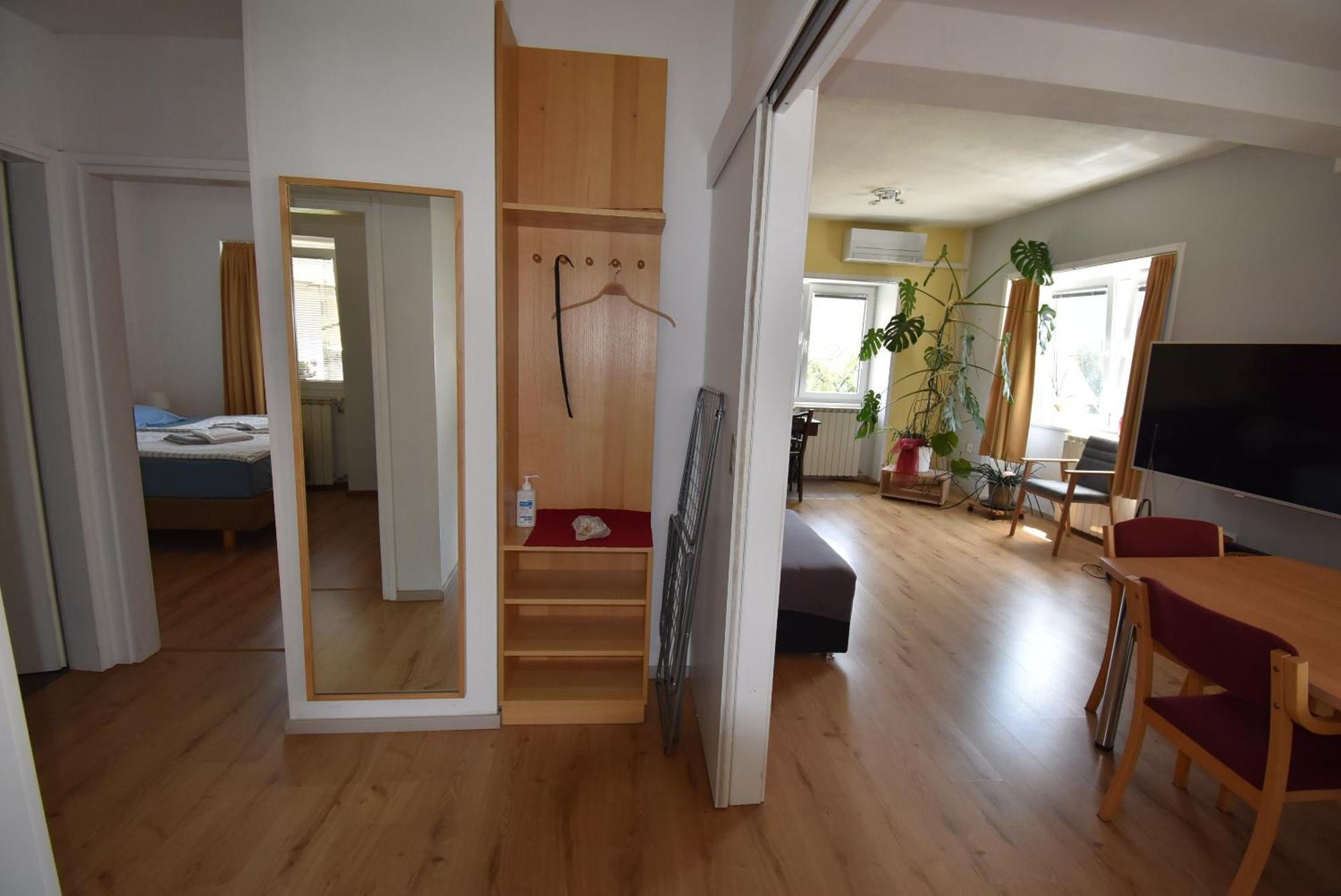 Apartments Free Alps, Massage & Wine Бовец Екстер'єр фото