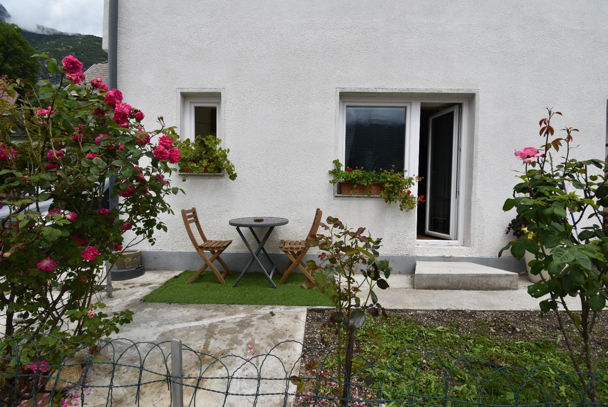 Apartments Free Alps, Massage & Wine Бовец Екстер'єр фото
